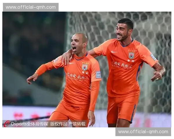 吉尔维森特定位球战术奏效,埃尔南德斯头球破门一度扳平 吉尔维森特定位球战术奏效,埃尔南德斯头球破门一度扳平